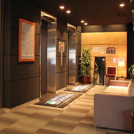 Hotel Livemax Budget Hiratsuka Ekimae Exterior foto