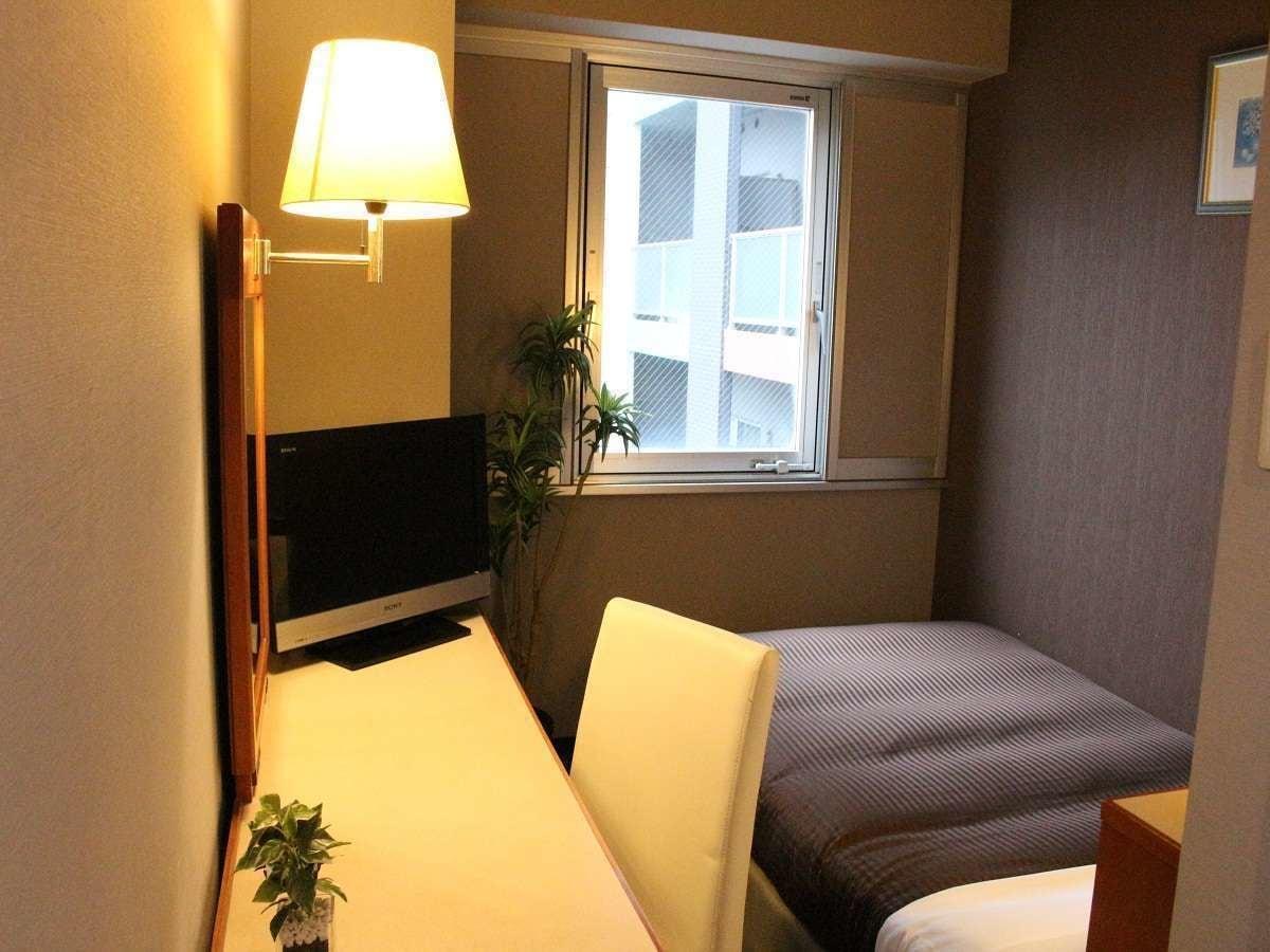 Hotel Livemax Budget Hiratsuka Ekimae Exterior foto
