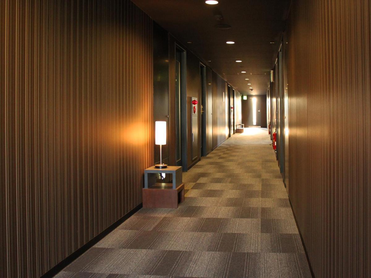 Hotel Livemax Budget Hiratsuka Ekimae Exterior foto